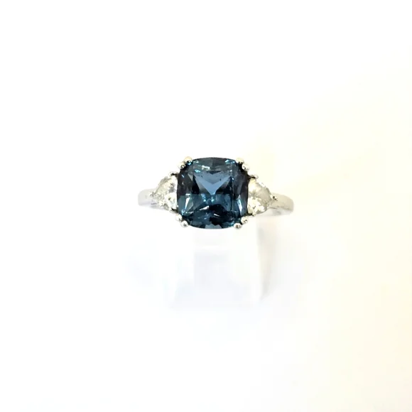 Genuine London Blue & White Topaz Ring in Rhodium Over Sterling Silver Sz 9.5! - Picture 2 of 6